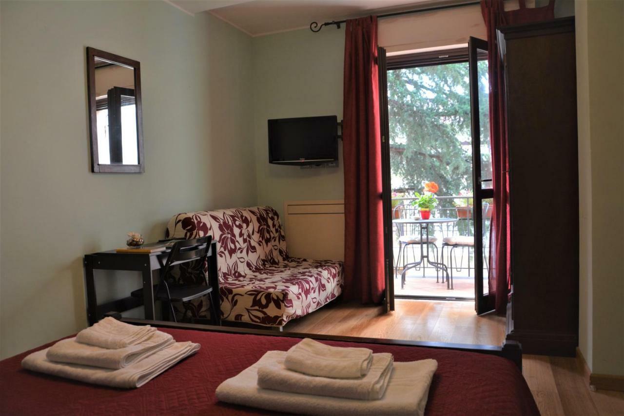 B&B Betulla Dell'Etna ニコロージ エクステリア 写真